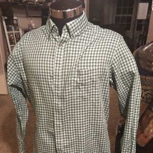 Van heusen green checkered button down